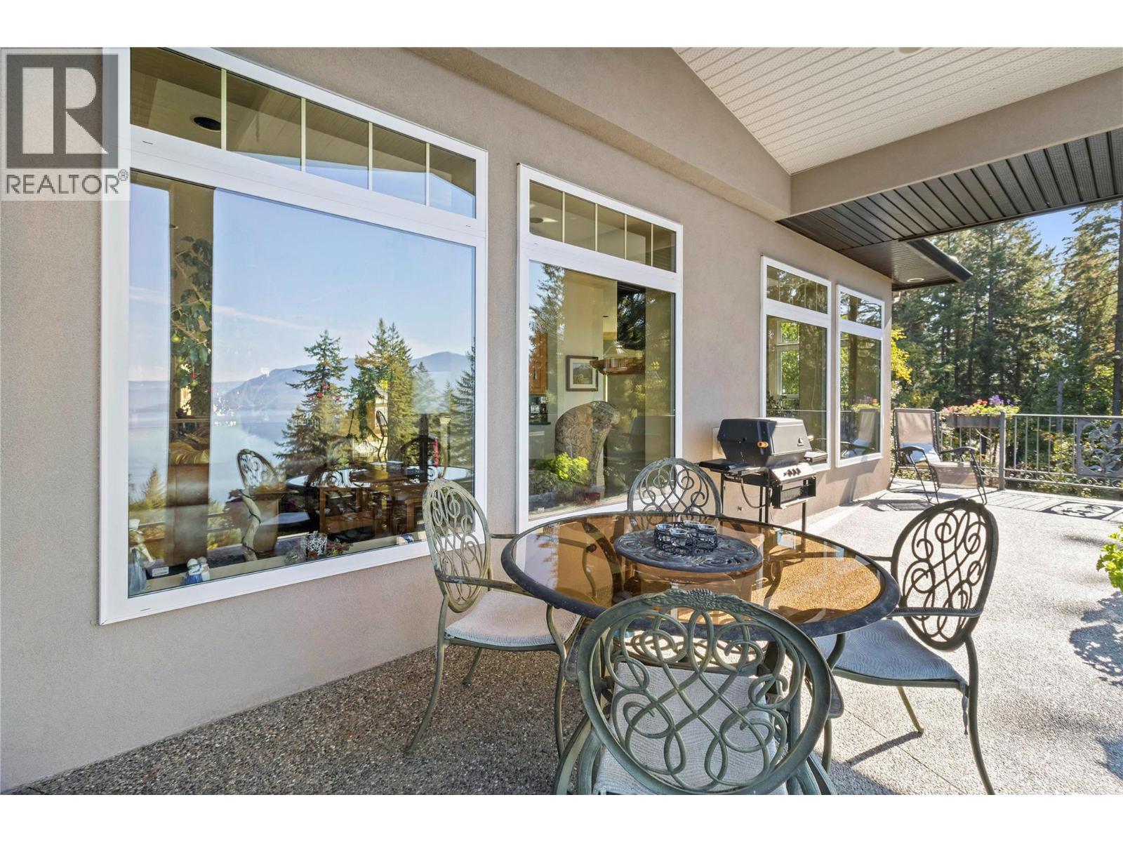  3676 McBride Road, Blind Bay