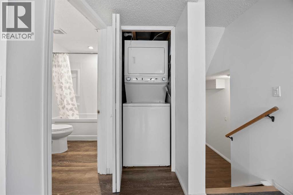 Single Family House 4 Level for Sale in  Martinridge Place NE Martindale Calgary 
