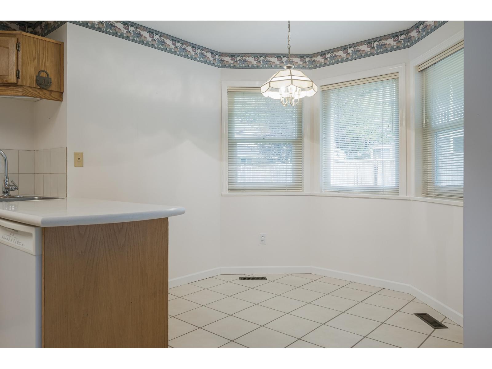 5114 219 STREET, Langley