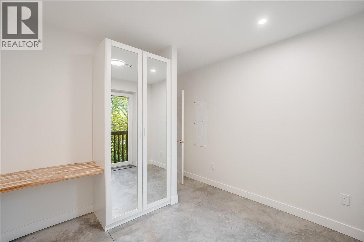 616 RICHARDS Street Unit# A, Nelson