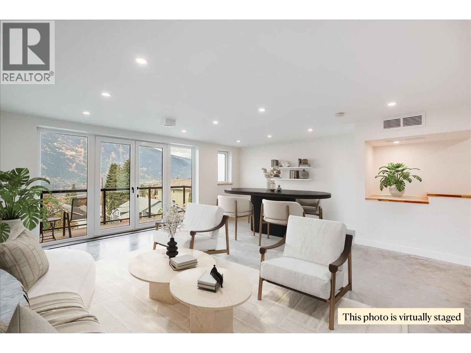 616 RICHARDS Street Unit# A, Nelson