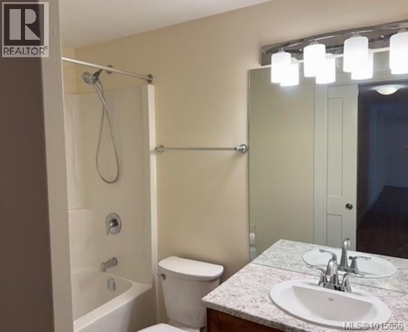 1702 Country Rd, Qualicum Beach