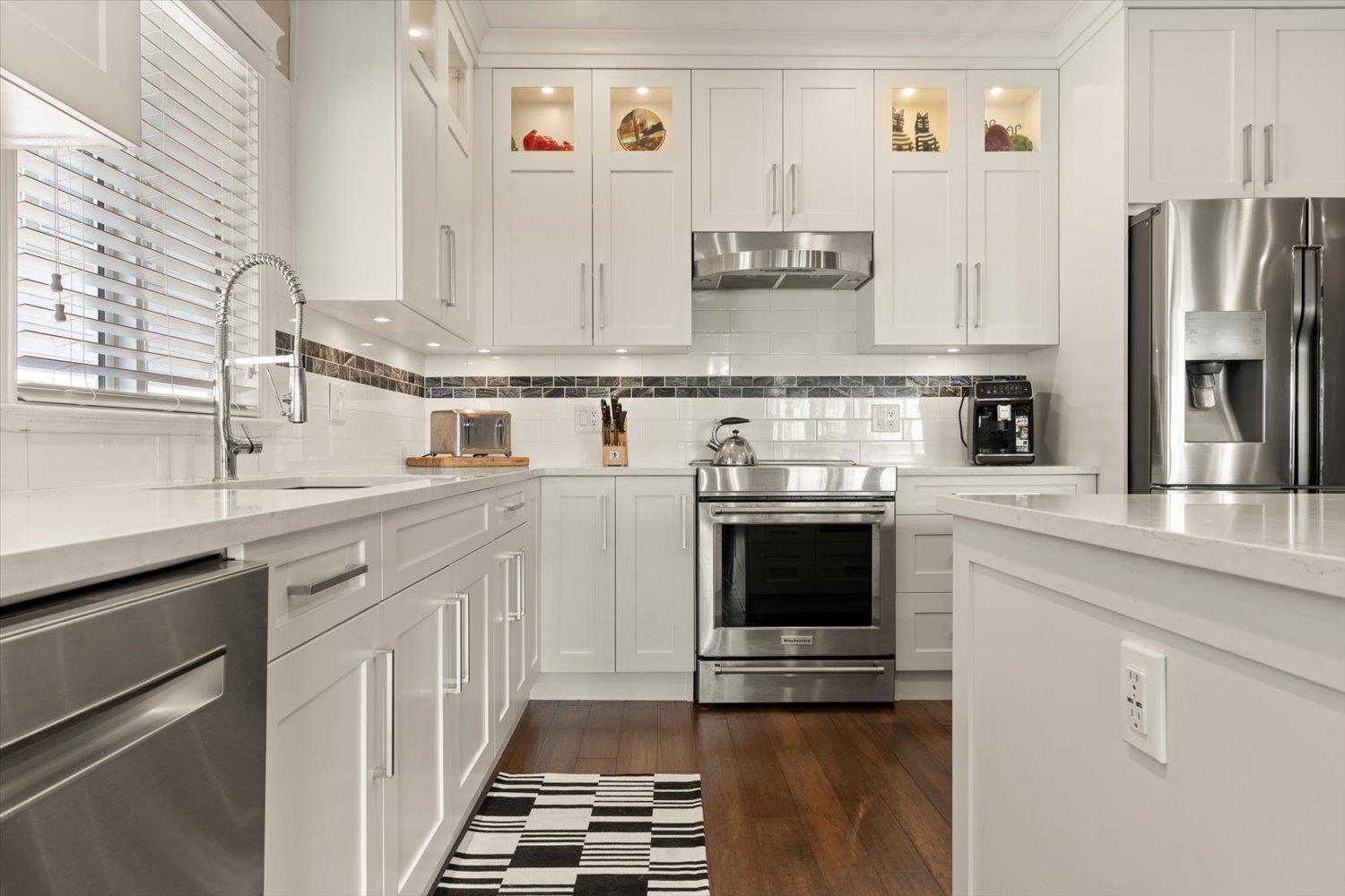 3552 BASSANO TERRACE, Abbotsford