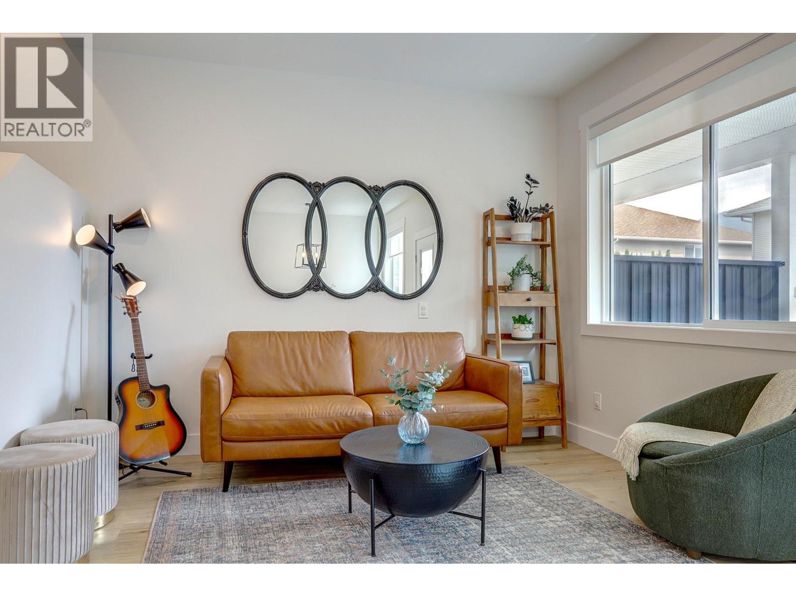 11 1999 15 Avenue, Vernon