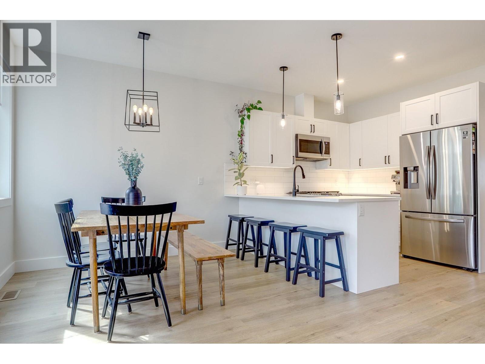 11 1999 15 Avenue, Vernon