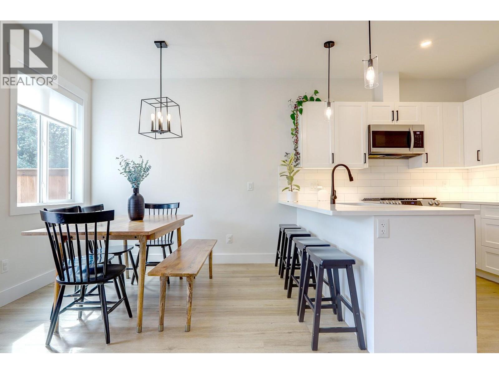 11 1999 15 Avenue, Vernon