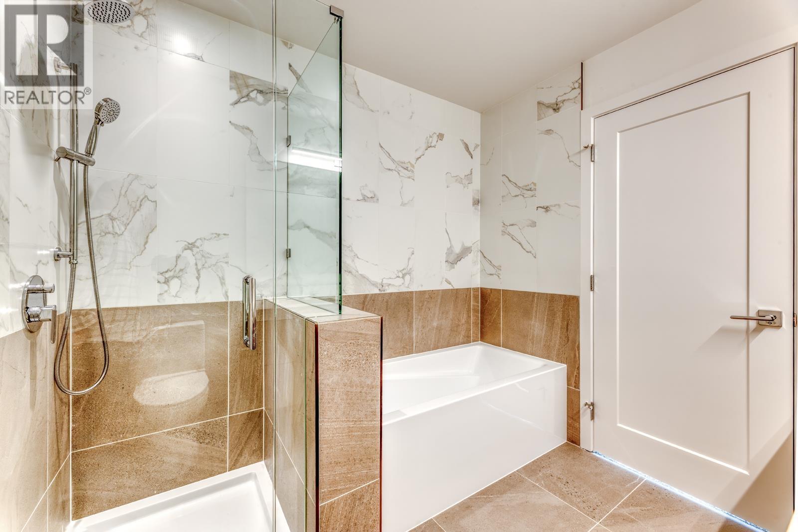 120 3421 QUEENSTON AVENUE, Coquitlam