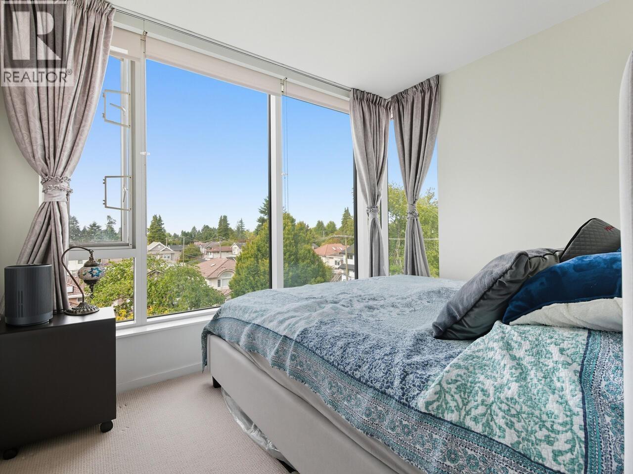 702 8488 CORNISH STREET, Vancouver