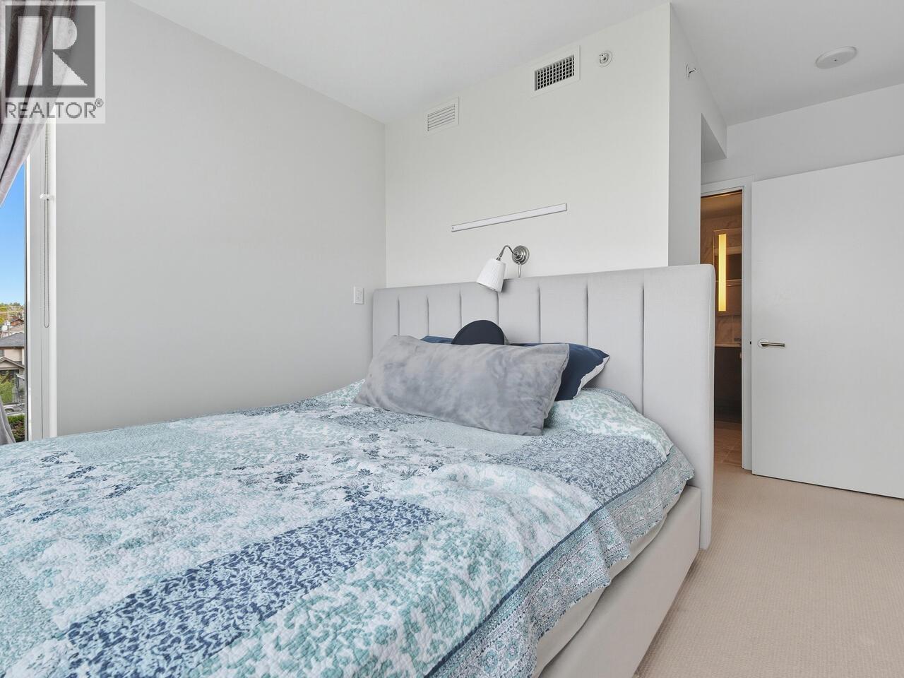 702 8488 CORNISH STREET, Vancouver