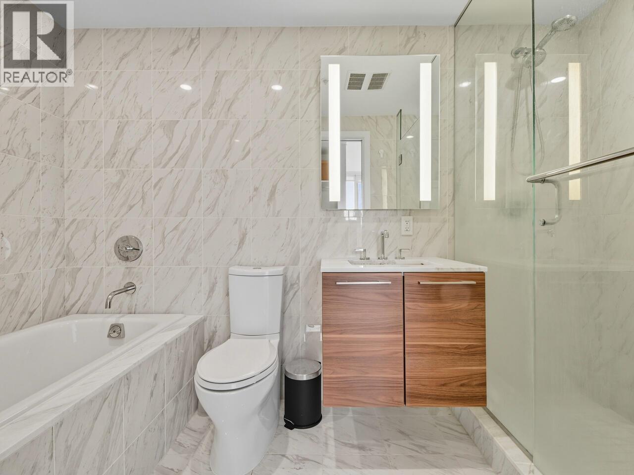 702 8488 CORNISH STREET, Vancouver