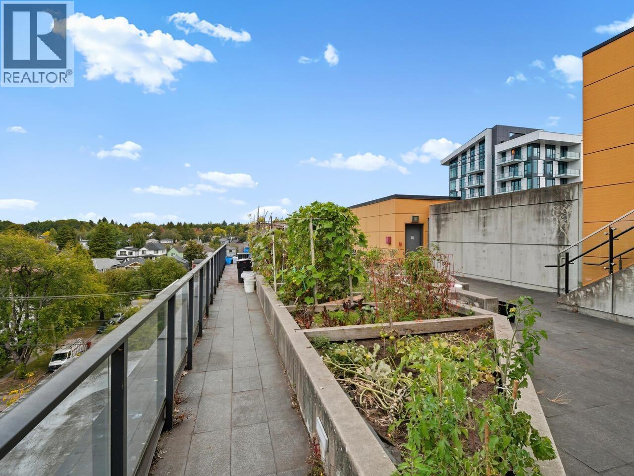 702 8488 CORNISH STREET, Vancouver