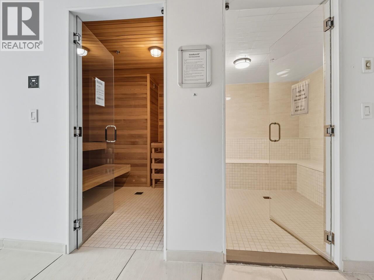 702 8488 CORNISH STREET, Vancouver