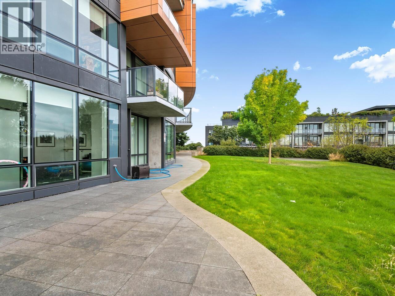 702 8488 CORNISH STREET, Vancouver