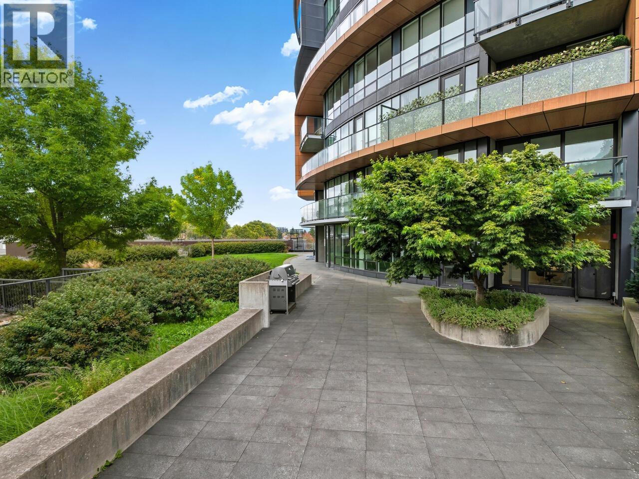 702 8488 CORNISH STREET, Vancouver