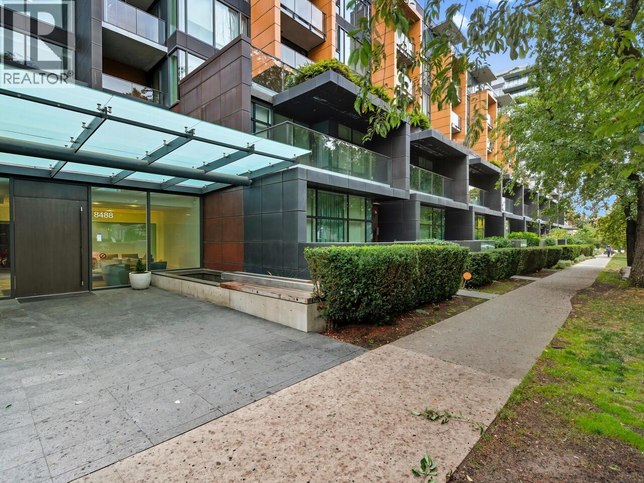 702 8488 CORNISH STREET, Vancouver
