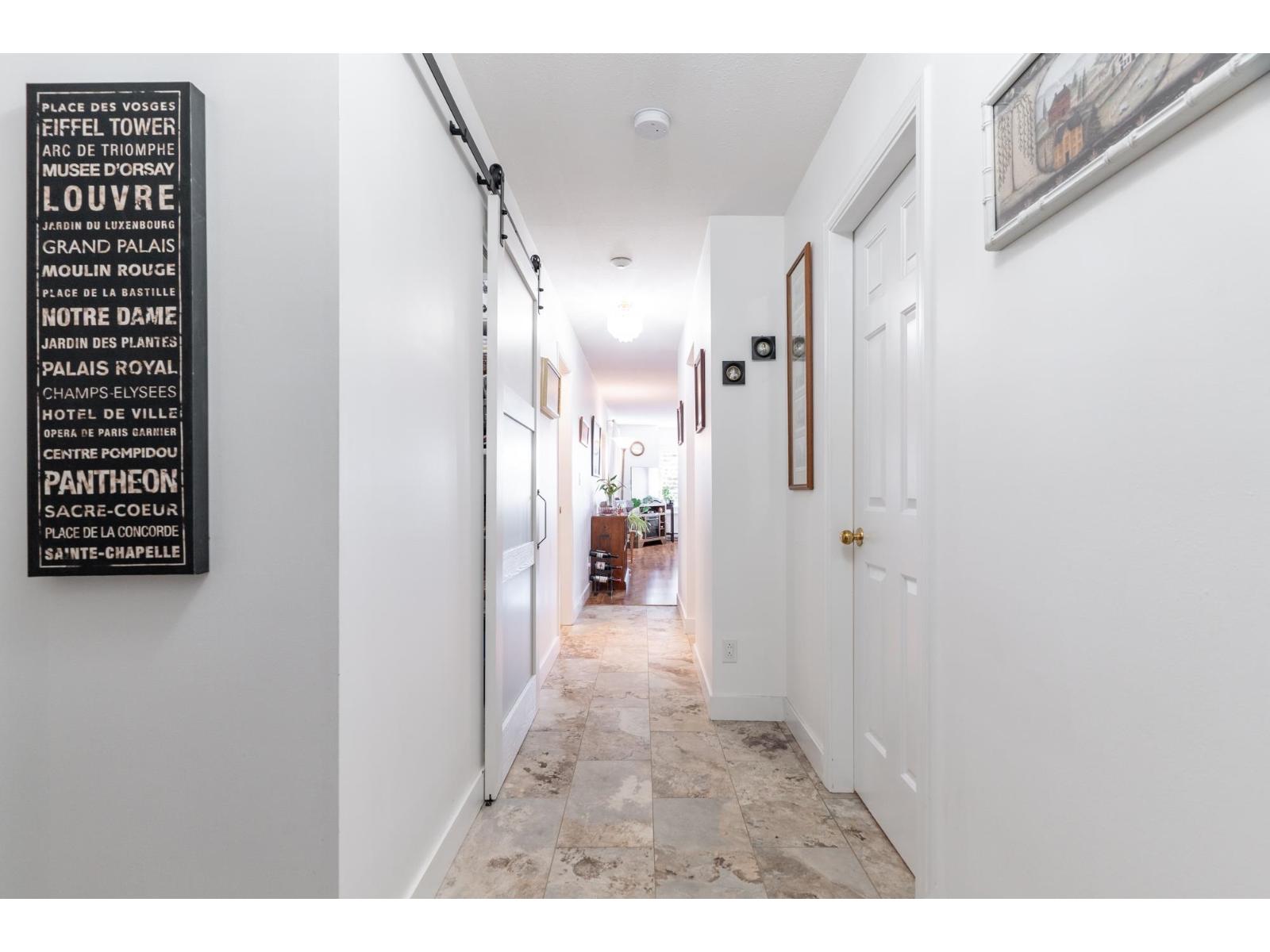 204 15130 ROPER AVENUE, White Rock
