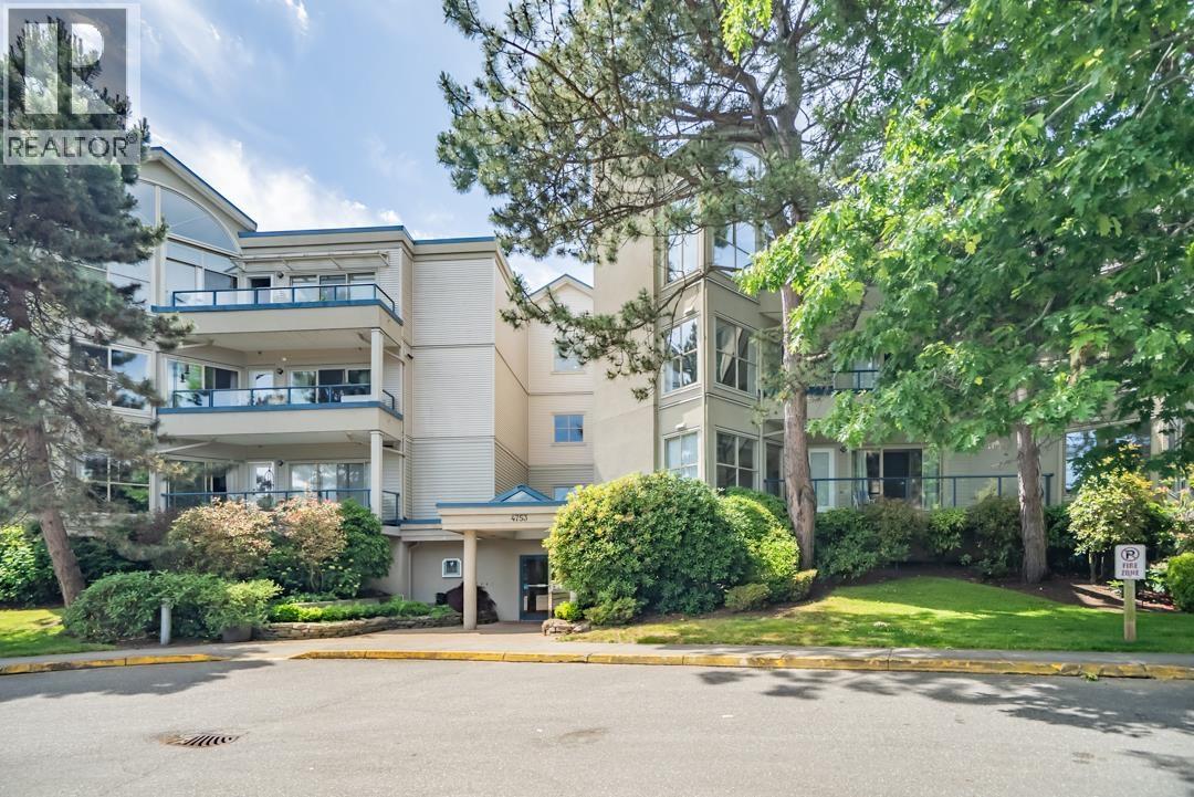 #108-4753 RIVER Road West, Delta
