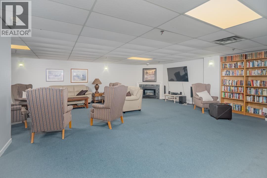 #108-4753 RIVER Road West, Delta