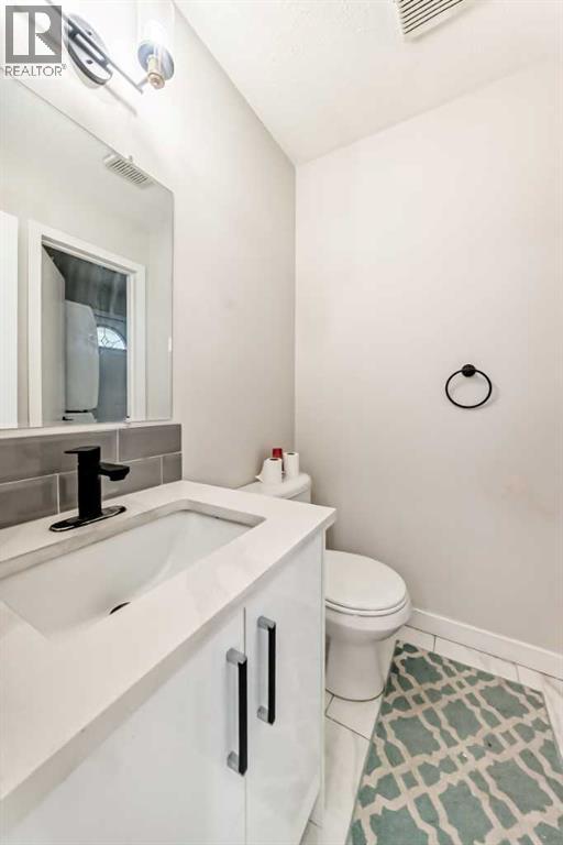 Single Family House Bungalow for Sale in   Avenue NE Pineridge Calgary 