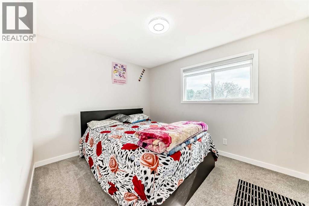 Single Family House Bungalow for Sale in   Avenue NE Pineridge Calgary 