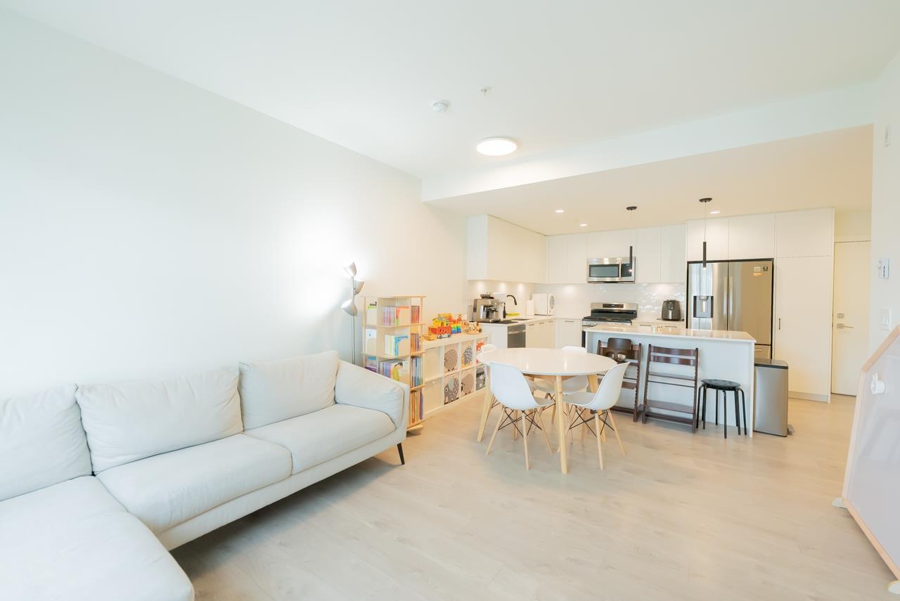 B501 20018 83A AVENUE, Langley