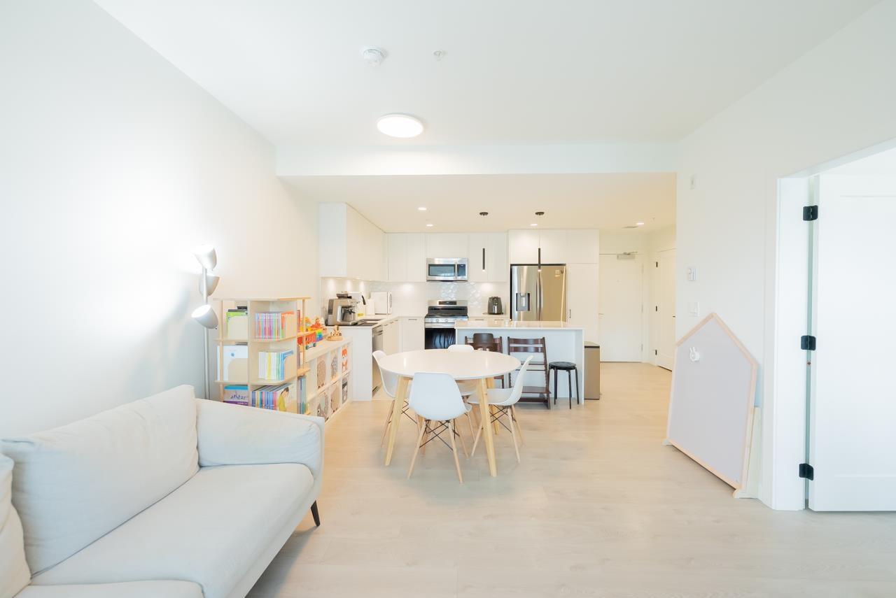 B501 20018 83A AVENUE, Langley