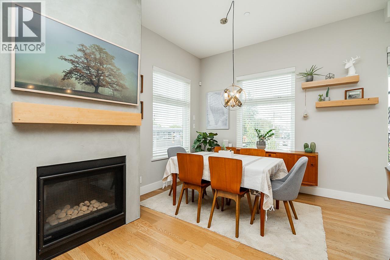 #6-3993 CHATHAM Street, Richmond