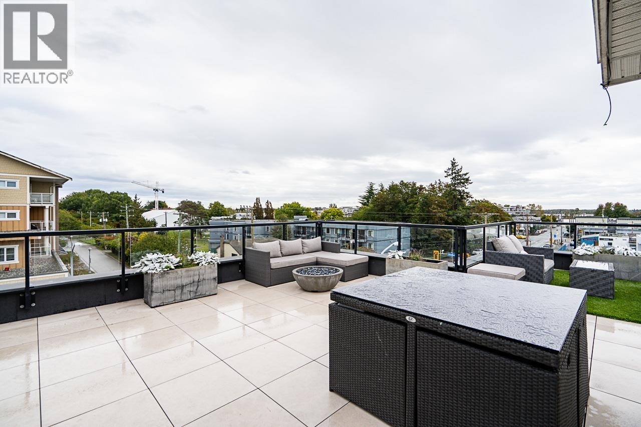 #6-3993 CHATHAM Street, Richmond