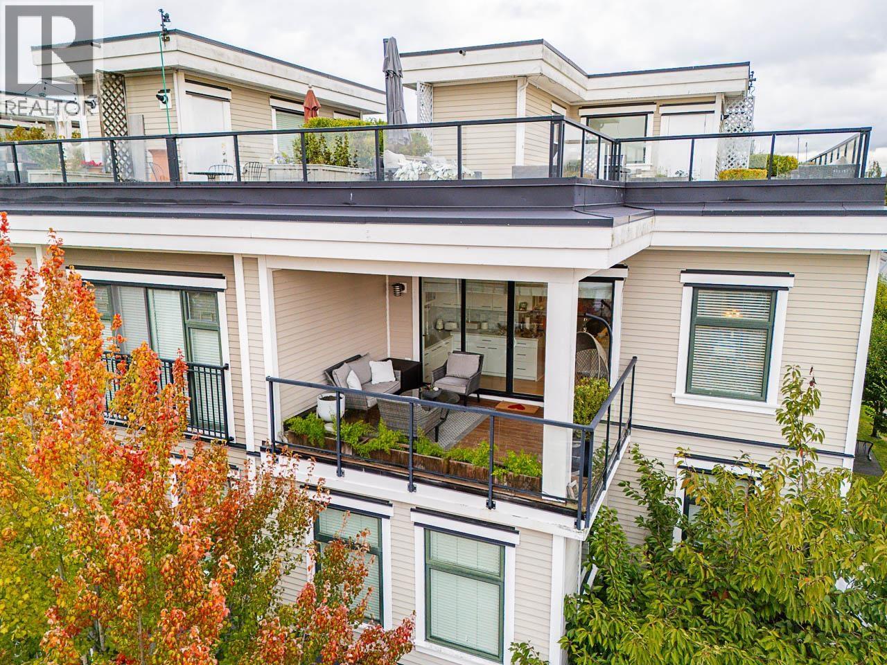 #6-3993 CHATHAM Street, Richmond