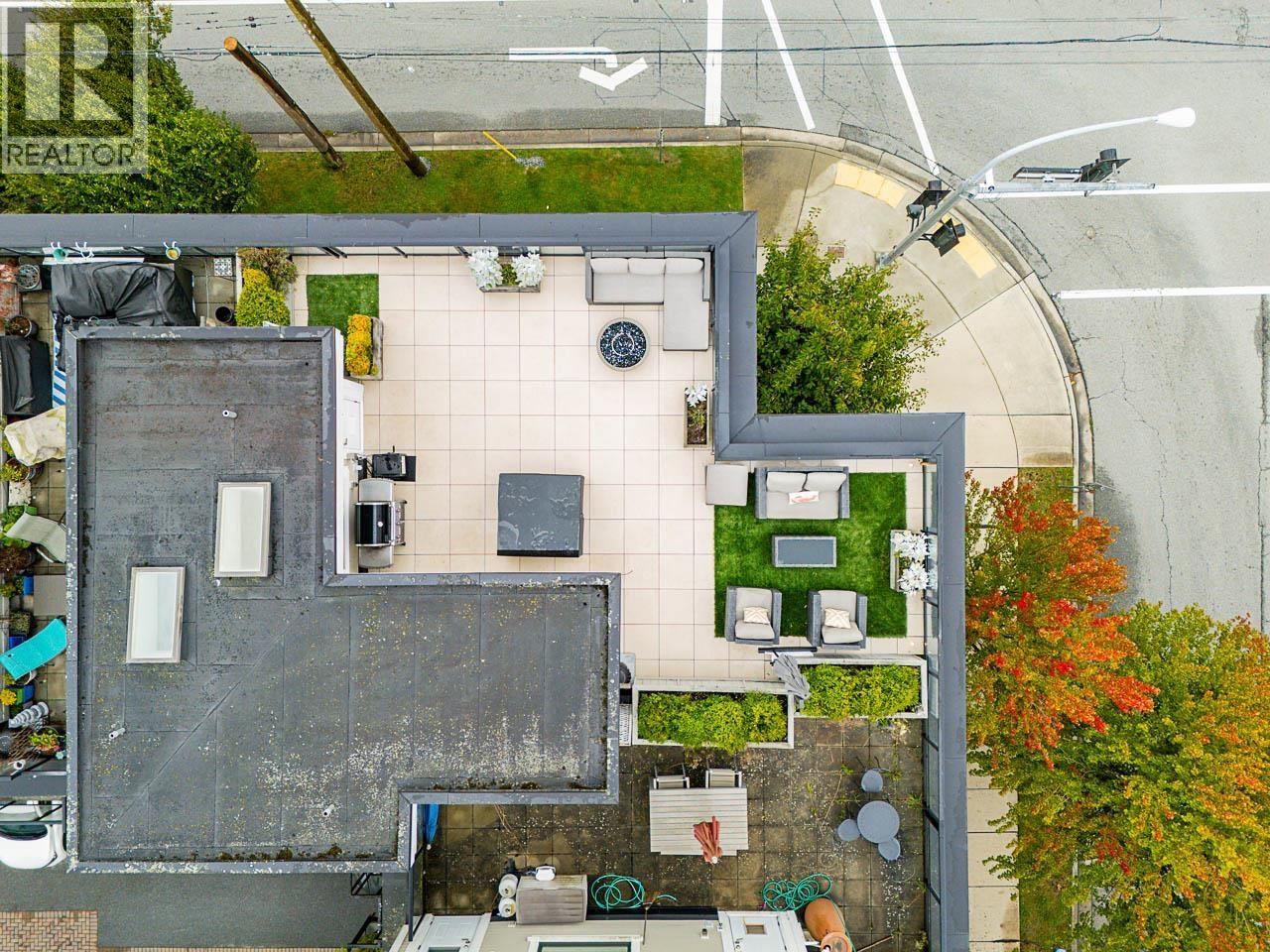 #6-3993 CHATHAM Street, Richmond