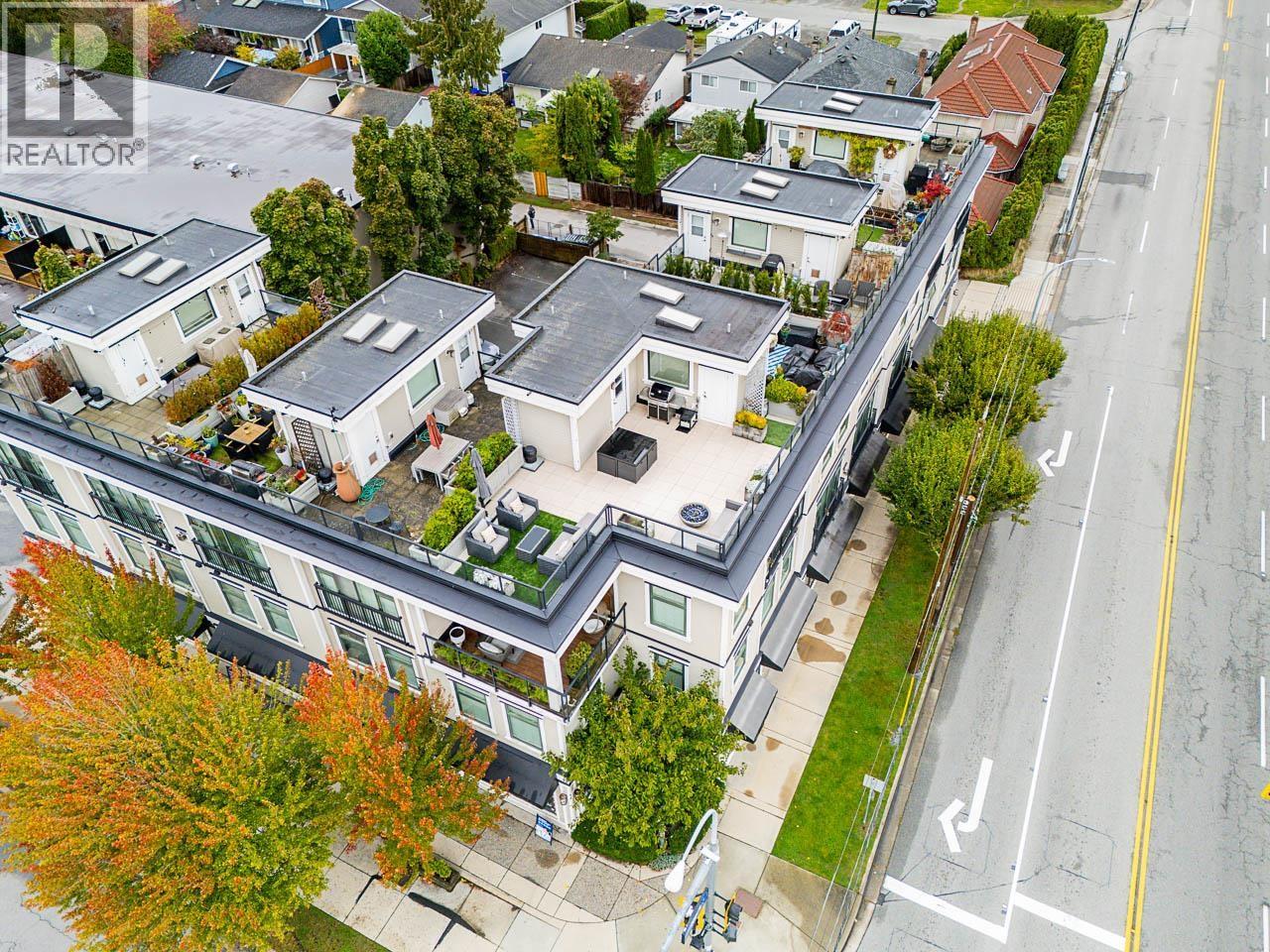 #6-3993 CHATHAM Street, Richmond