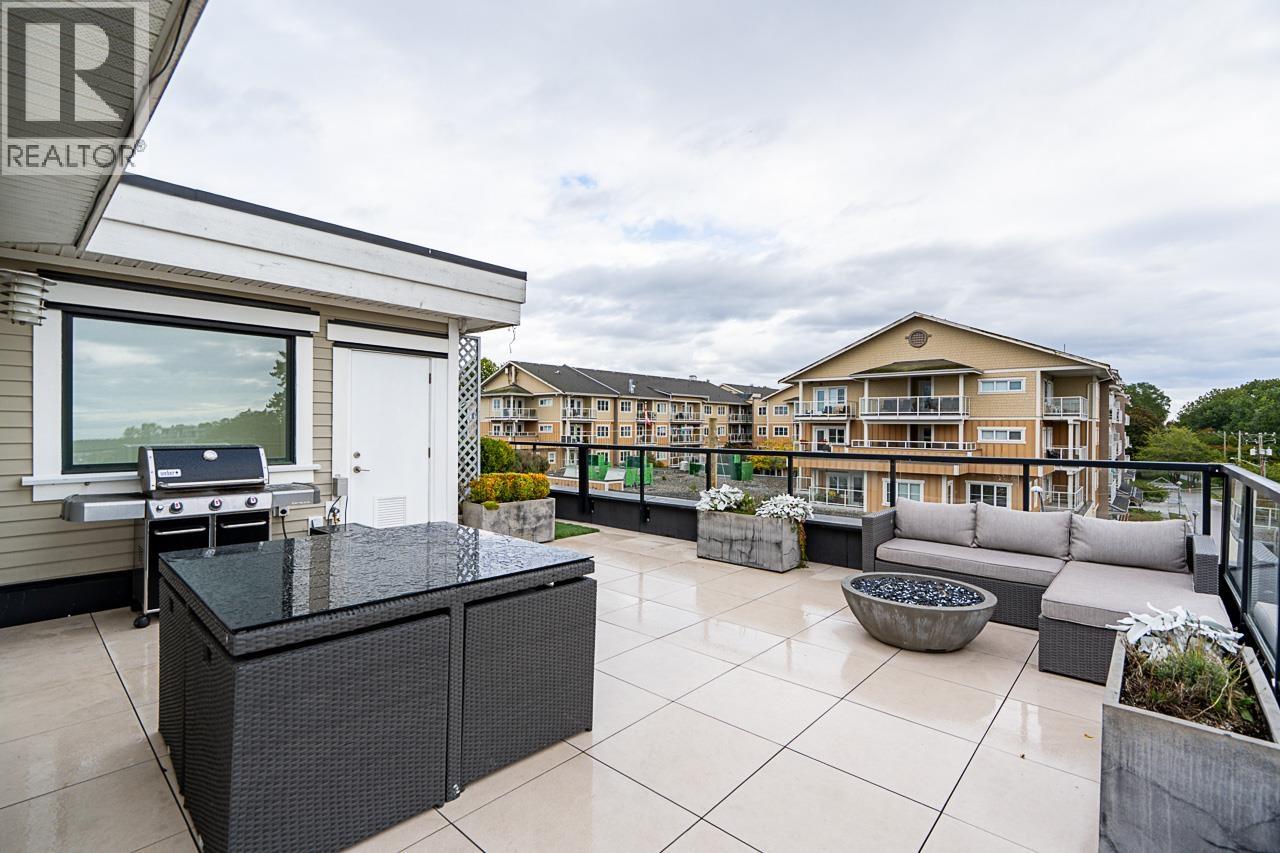#6-3993 CHATHAM Street, Richmond