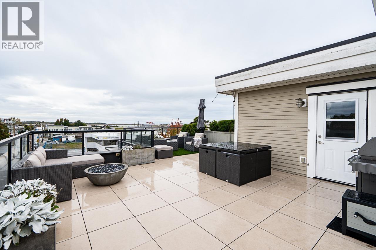 #6-3993 CHATHAM Street, Richmond