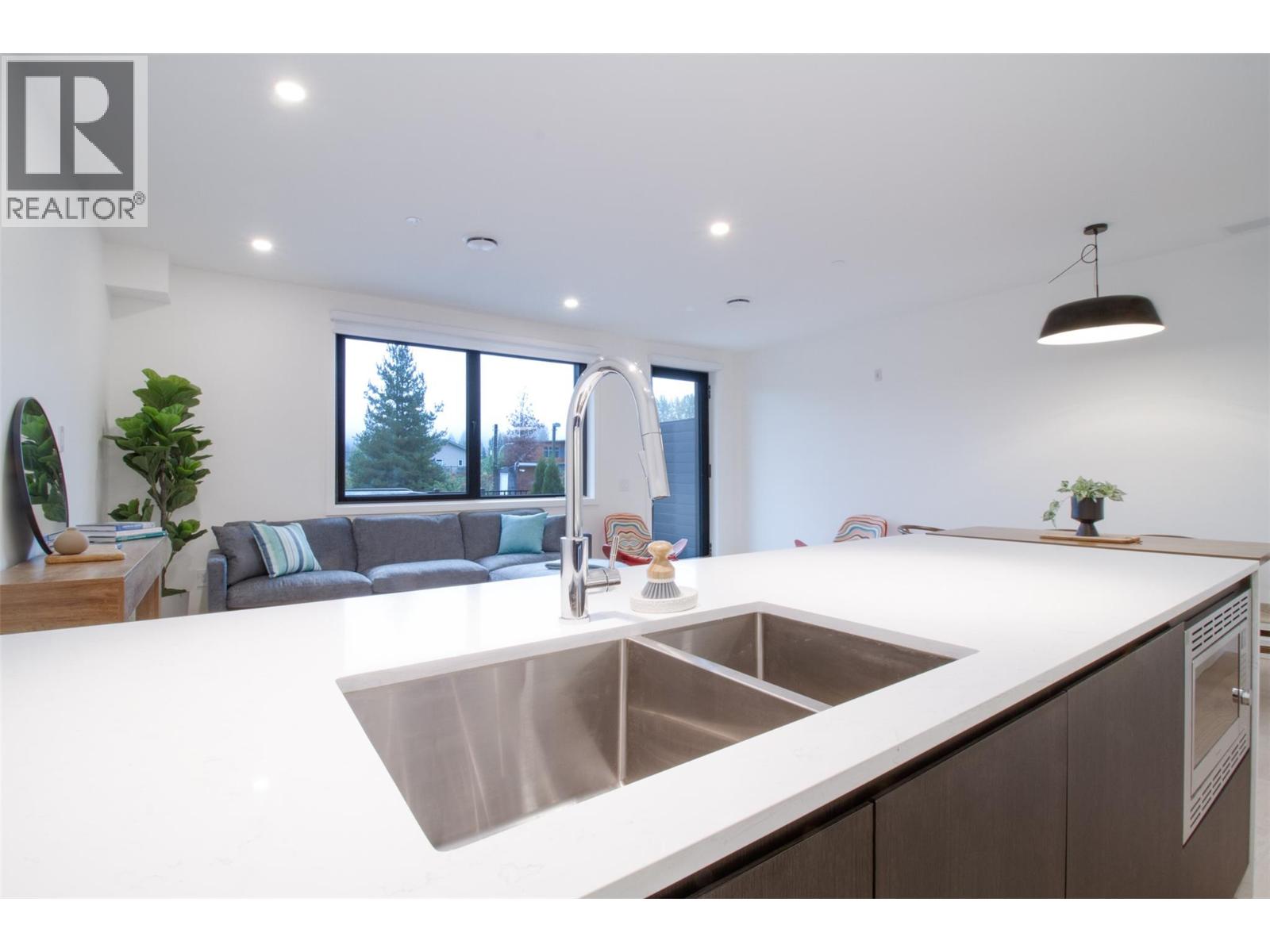 1702 Coursier Avenue Unit# 1108, Revelstoke