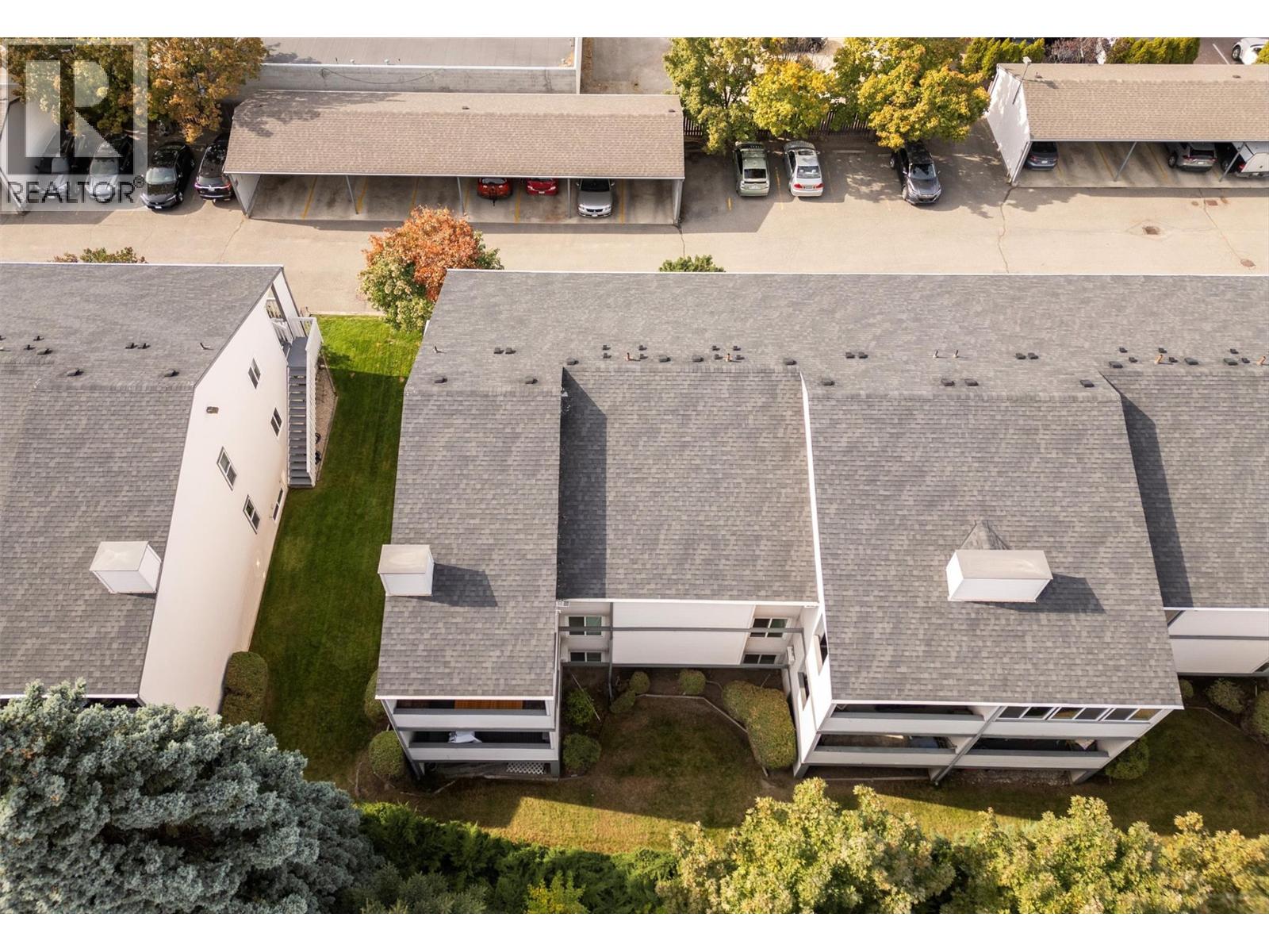 18 3000 Richter Street, Kelowna