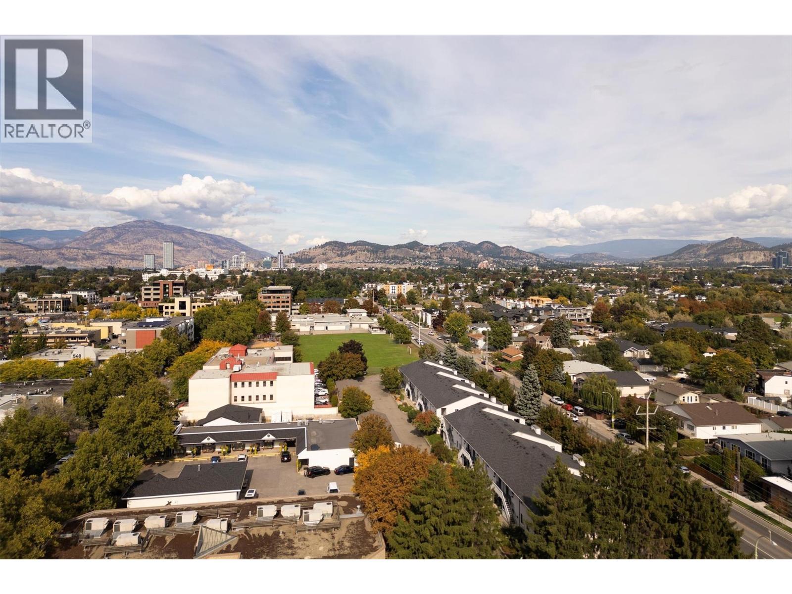 18 3000 Richter Street, Kelowna