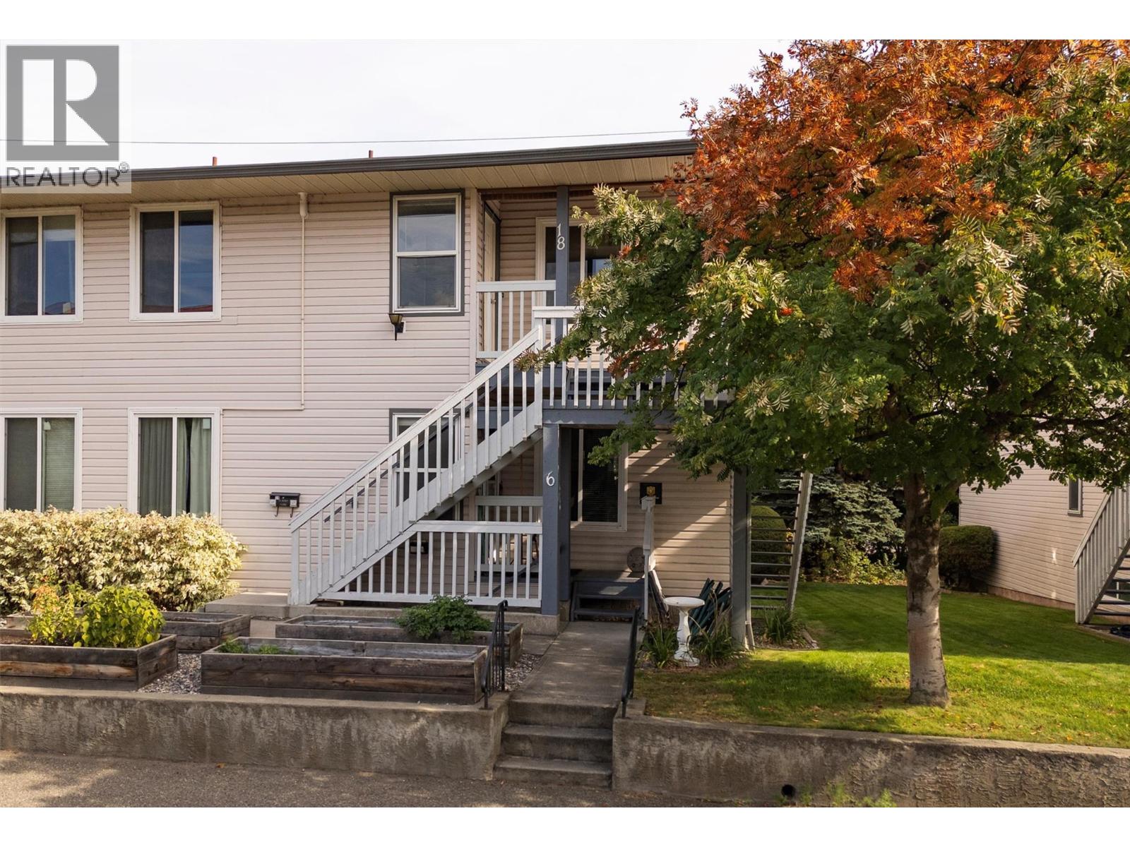 18 3000 Richter Street, Kelowna