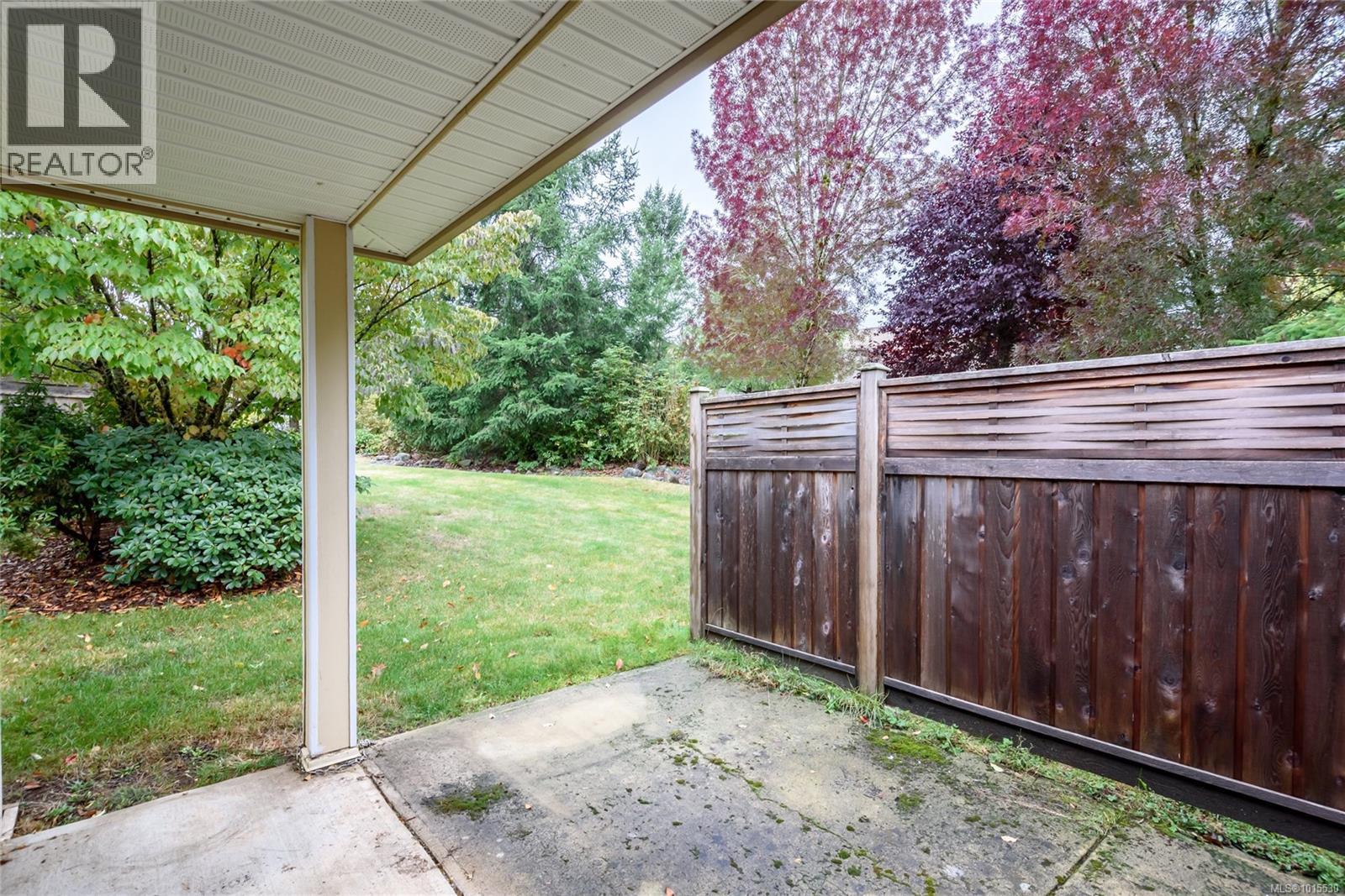 3 2728 1st St, Courtenay