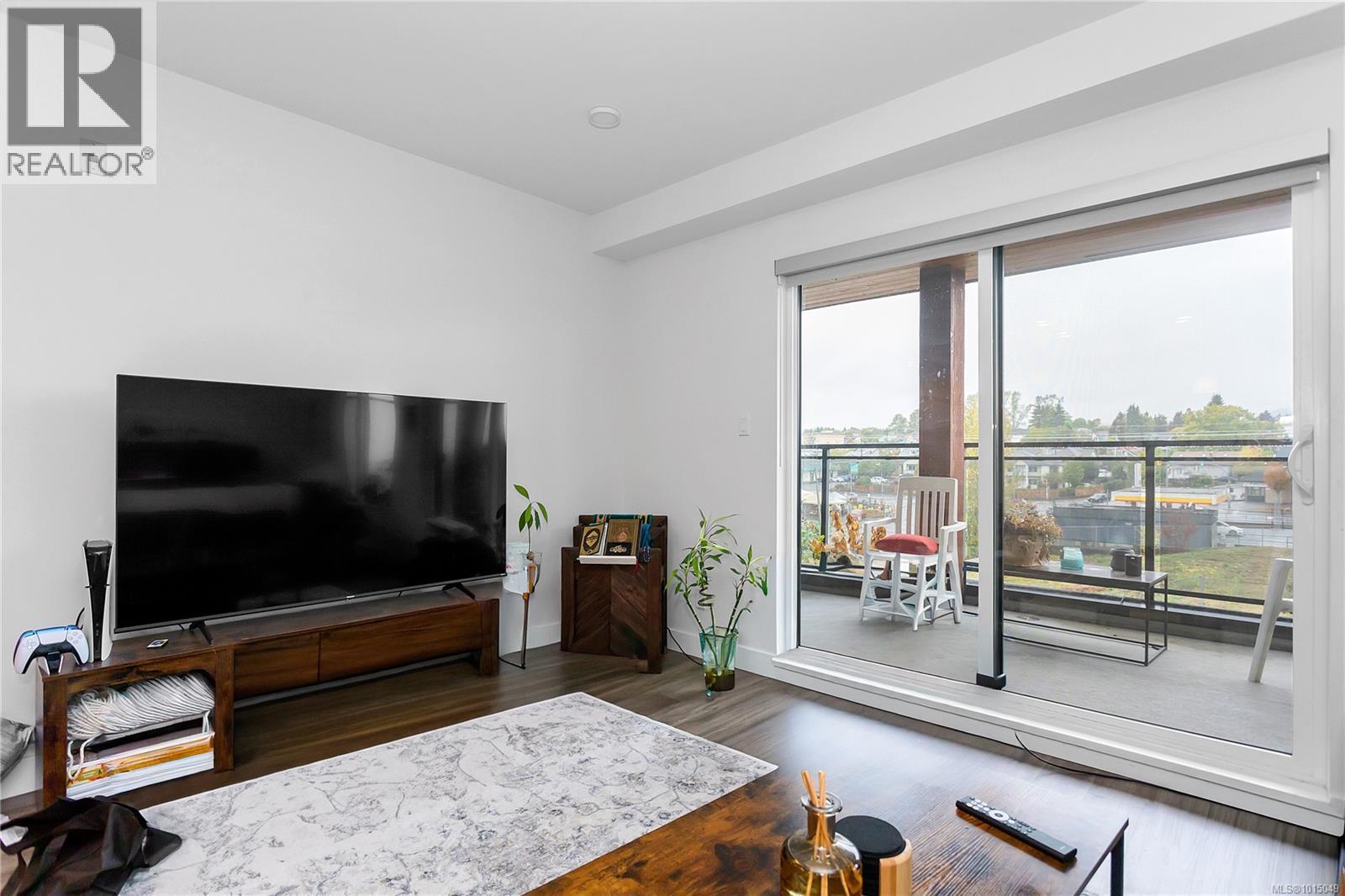 502 147 Haliburton St, Nanaimo
