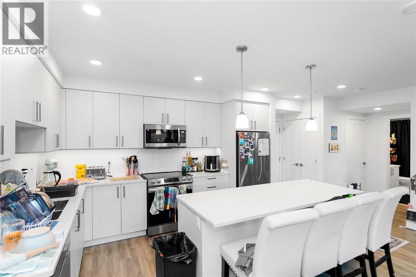 502 147 Haliburton St, Nanaimo