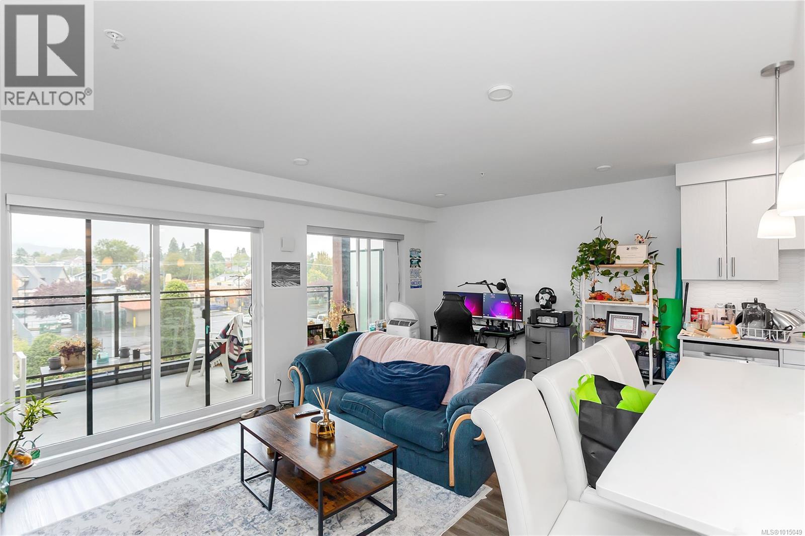 502 147 Haliburton St, Nanaimo