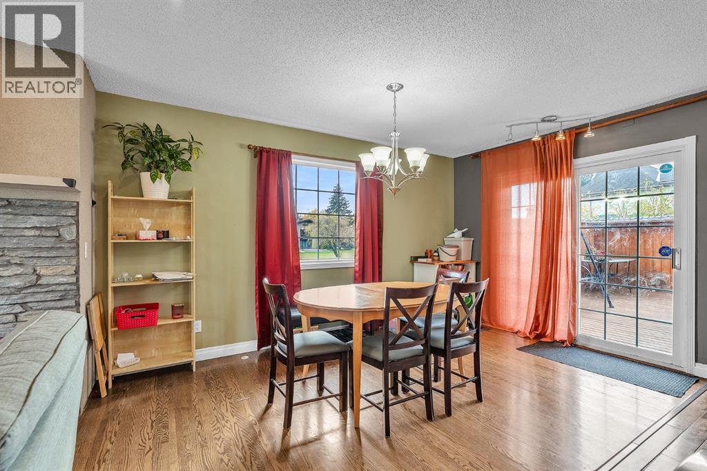 Single Family House Bi-level for Sale in  Athens Road SE Acadia Calgary 