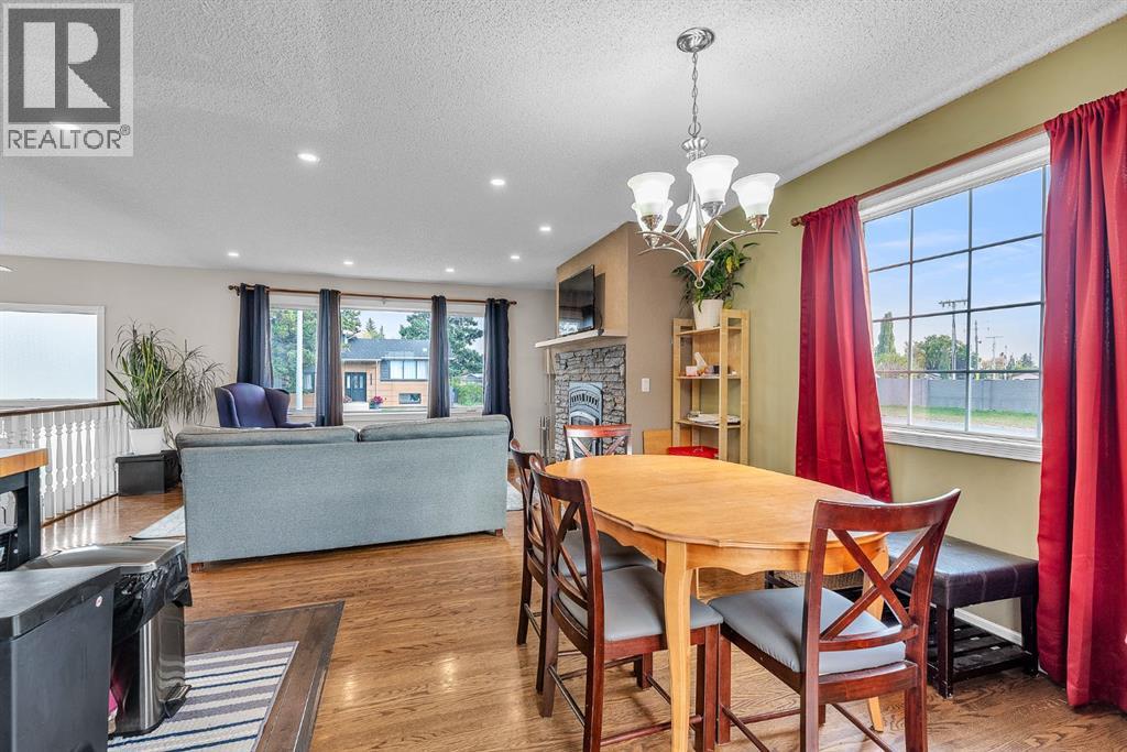 Single Family House Bi-level for Sale in  Athens Road SE Acadia Calgary 