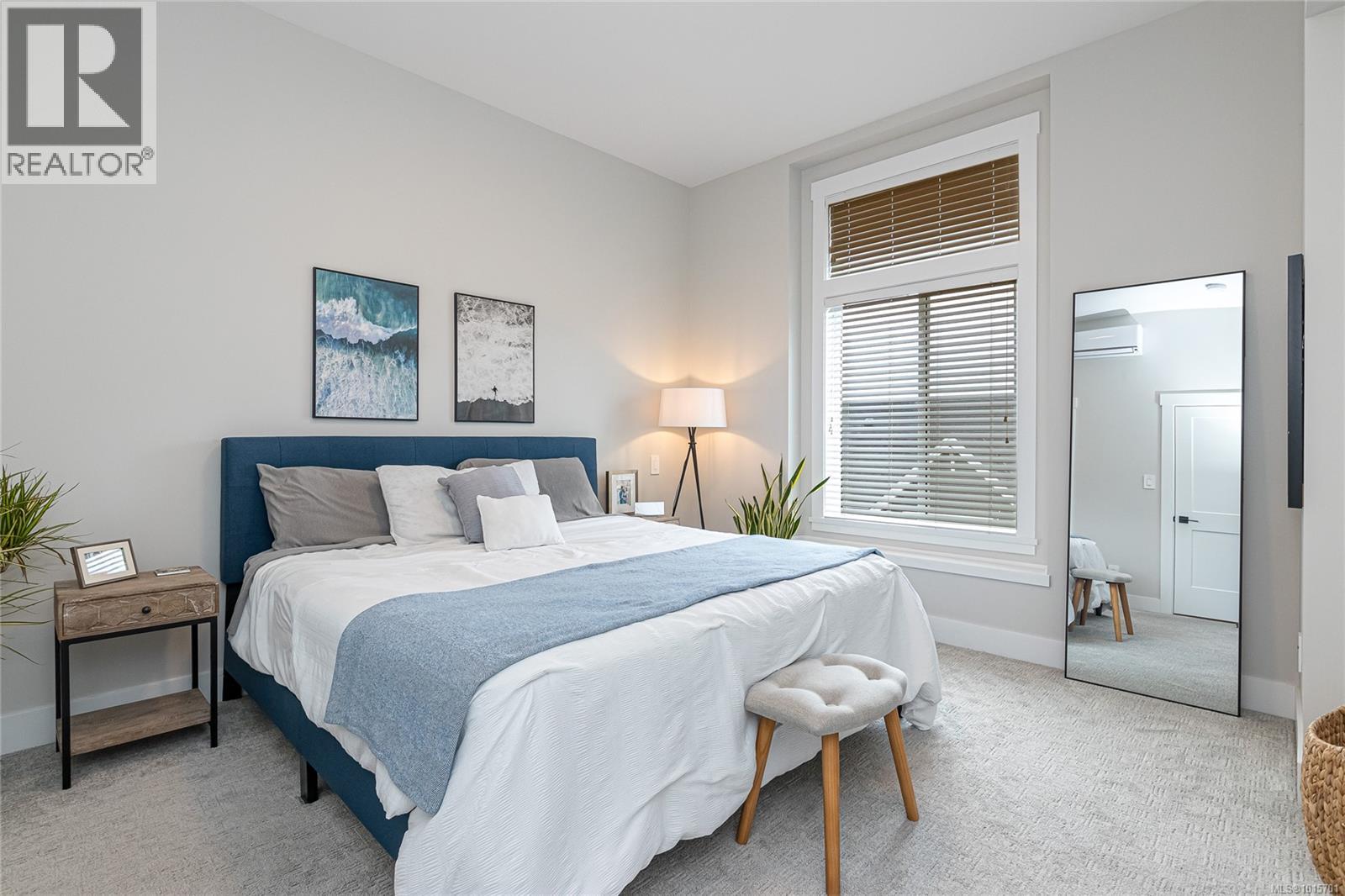 1142 Moonstone Loop, Langford