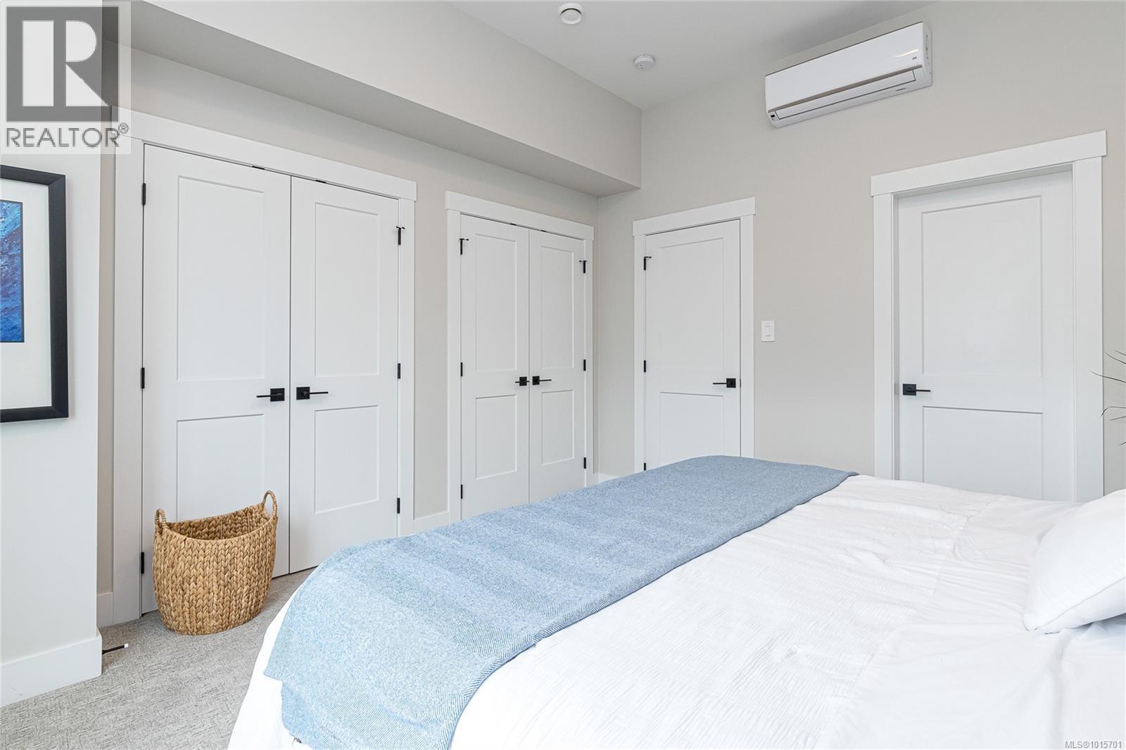 1142 Moonstone Loop, Langford