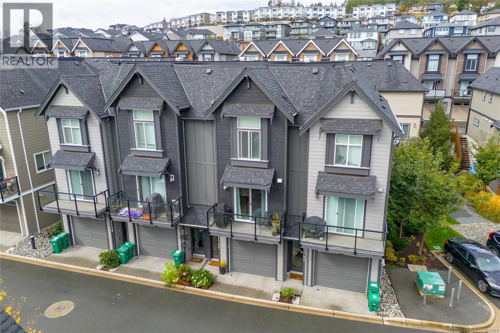 1142 Moonstone Loop, Langford