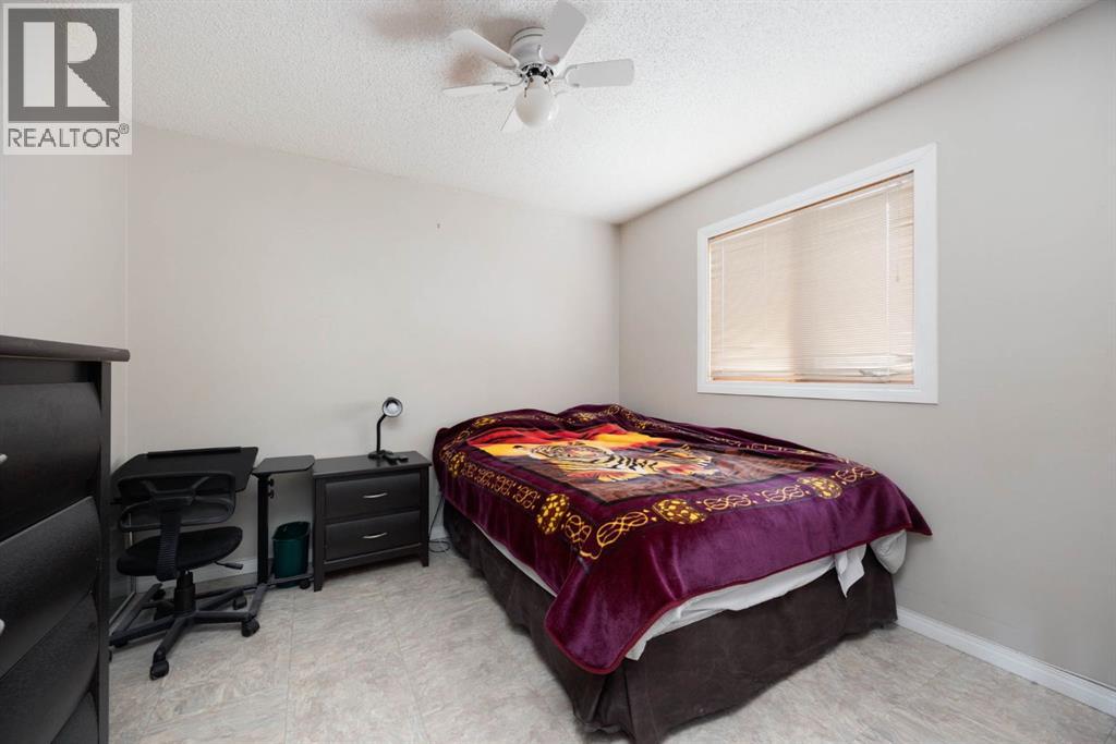 160 Beaton Place, Fort McMurray