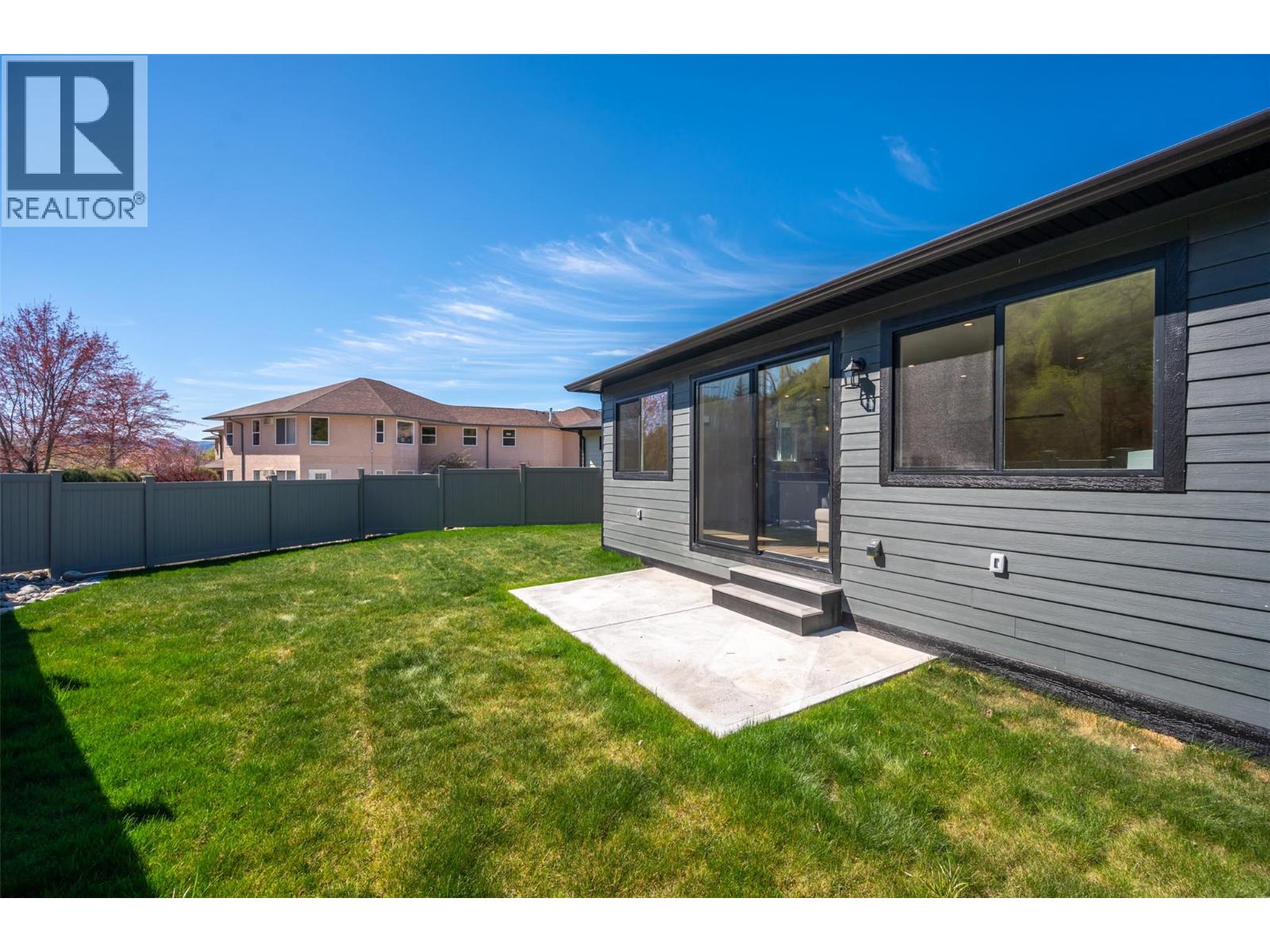 261 BENTGRASS Avenue, Oliver
