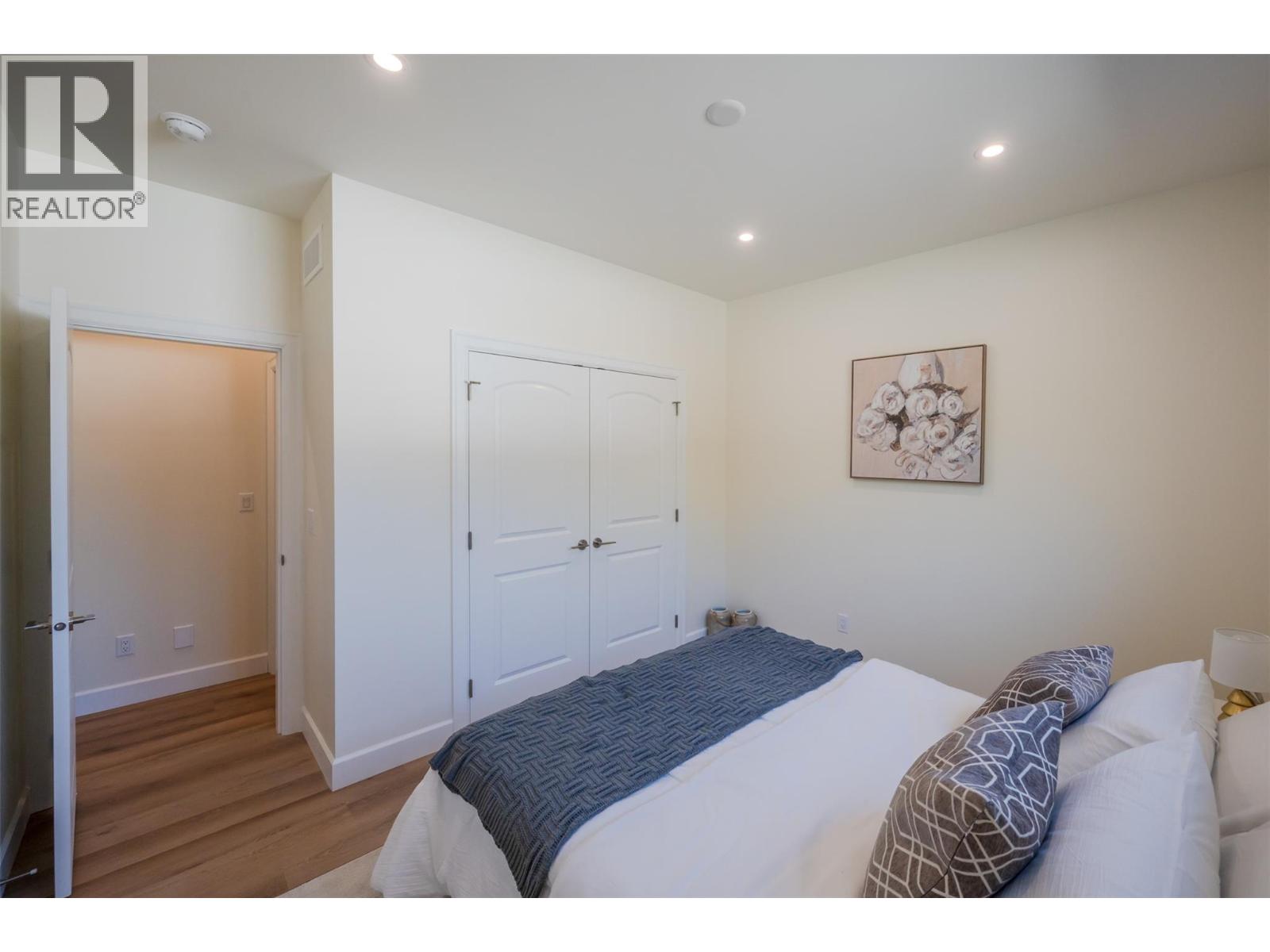 261 BENTGRASS Avenue, Oliver