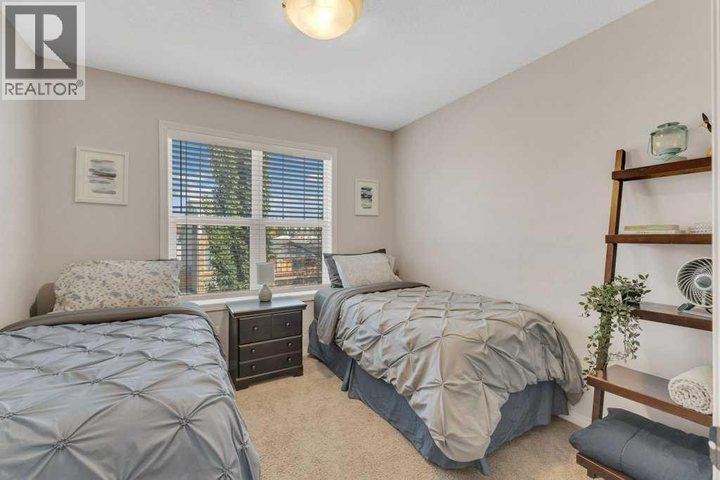 5024 47 Street, Sylvan Lake